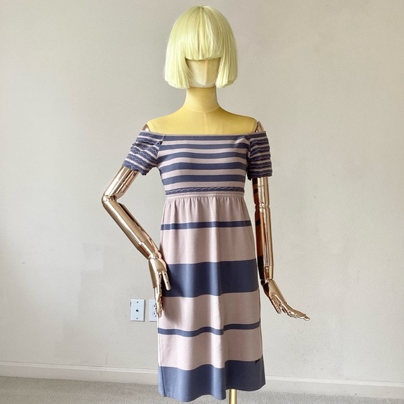 Fendi Shift Dress Grey Short Sleeve with Off-The-Shoulder Stripe SZ 4 - Picture 1 of 8